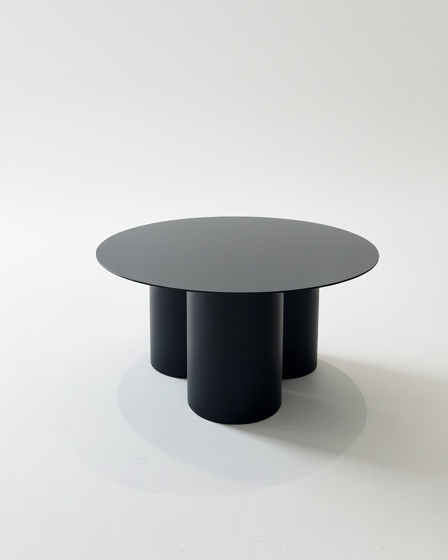 MESA TRIADA